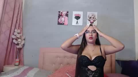 Snapshot of fatima_bosch chatting on 11-30-25, 02:10 fatima_bosch online show from 11-30-25, 02:10