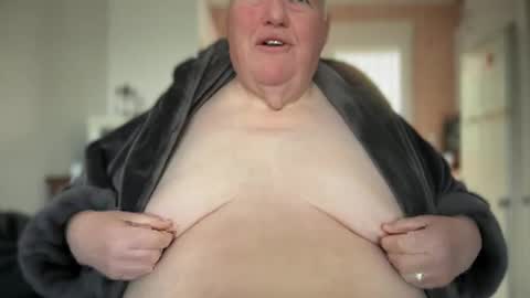 fatslutcutey online show from 12-30-24, 09:16