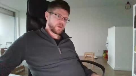Snapshot of fattenmenow chatting on 03-31-26, 06:19 fattenmenow online show from 03-31-26, 06:19