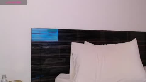 FAUSTO online show from 02-21-25, 01:11