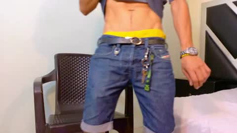 Snapshot of favel_gomez7 chatting on 08-06-26, 04:31 Favel Gomez online show from 08-06-26, 04:31