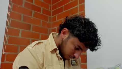 Snapshot of favid95 chatting on 12-02-24, 09:28 favid95 online show from 12-02-24, 09:28