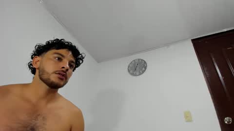 Snapshot of favid95 chatting on 12-11-24, 05:32 favid95 online show from 12-11-24, 05:32