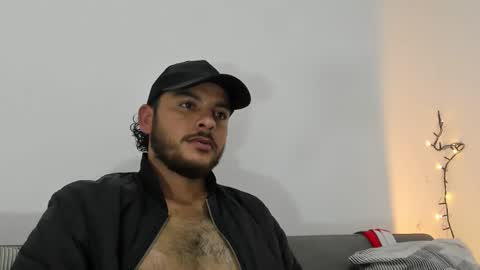 Snapshot of favid95 chatting on 01-11-25, 08:54 favid95 online show from 01-11-25, 08:54