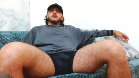 Snapshot of favid95 chatting on 09-21-25, 06:31 favid95 online show from 09-21-25, 06:31