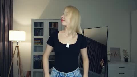 Emma online show from 01-07-26, 07:33