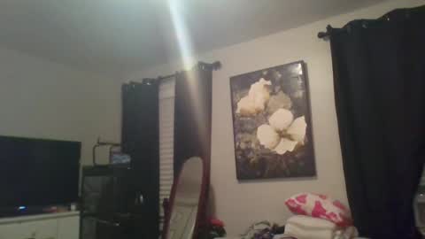 Snapshot of fayerogue chatting on 07-14-26, 02:05 fayerogue online show from 07-14-26, 02:05