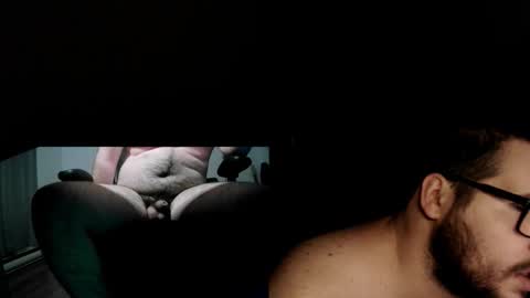 Snapshot of fck_boy123 chatting on 03-12-26, 04:18 fck_boy123 online show from 03-12-26, 04:18