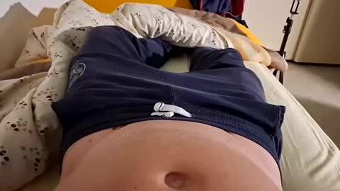 Snapshot of fede2985 chatting on 12-29-24, 03:24 Fede online show from 12-29-24, 03:24