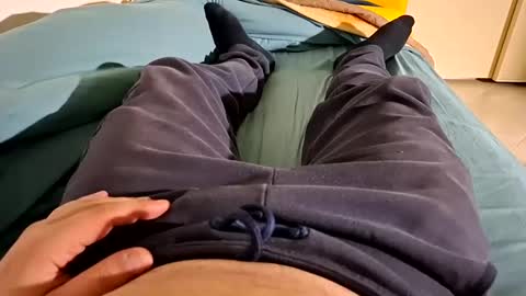 Snapshot of fede2985 chatting on 02-02-25, 07:46 Fede online show from 02-02-25, 07:46