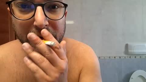 Snapshot of fede2985 chatting on 02-04-25, 09:28 Fede online show from 02-04-25, 09:28