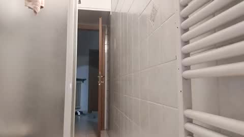 fedecuggi463305 online show from 01-30-25, 02:49