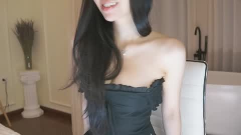 Snapshot of feel_me_00 chatting on 01-17-26, 11:08 feel_me_00 online show from 01-17-26, 11:08