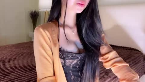 Snapshot of feel_me_00 chatting on 02-28-26, 11:06 feel_me_00 online show from 02-28-26, 11:06