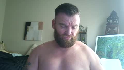 Snapshot of feelgoodnu chatting on 01-08-26, 06:32 PullouProblems online show from 01-08-26, 06:32