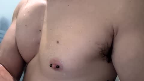 Snapshot of feelnswell424 chatting on 11-23-25, 11:48 Nick online show from 11-23-25, 11:48