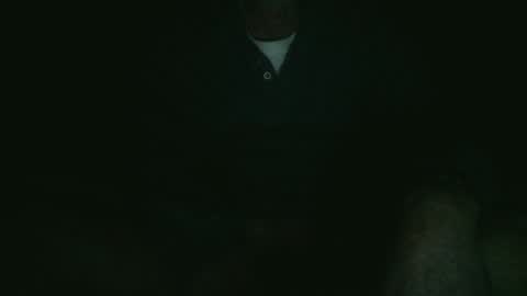 Snapshot of feet_fan69 chatting on 12-12-24, 03:37 John Buck online show from 12-12-24, 03:37