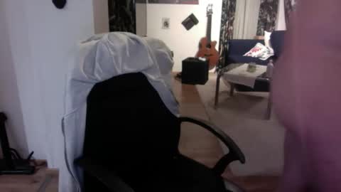 feetkissboy online show from 11-07-25, 04:29