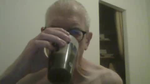 Snapshot of feetlove5608 chatting on 12-01-25, 08:03 feetlove5608 online show from 12-01-25, 08:03