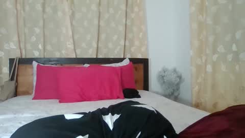 feetlovely507541 online show from 03-09-26, 06:12