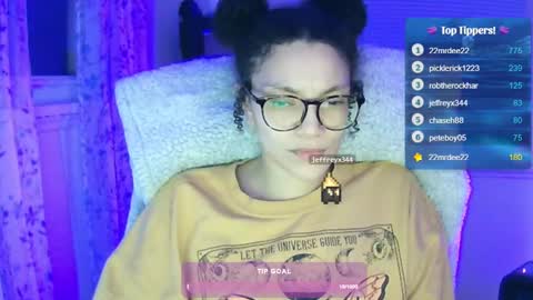 Soley online show from 01-31-25, 03:20