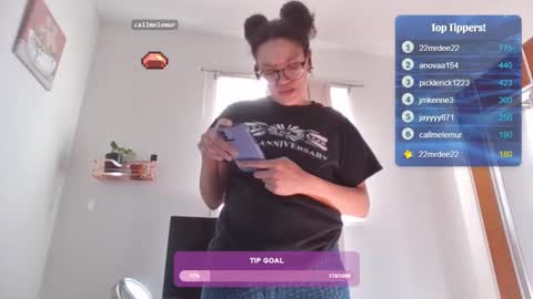 Soley online show from 02-04-25, 05:01