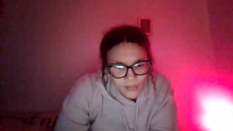 Snapshot of feetnymph chatting on 02-12-26, 02:39 Soley online show from 02-12-26, 02:39