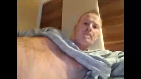 Max online show from 11-04-25, 07:46