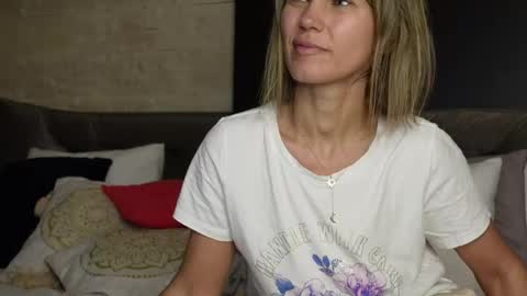 FeliciaKrige online show from 04-18-26, 09:15