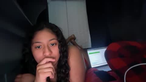 FelinaSol online show from 10-26-25, 02:56