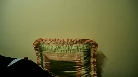 Snapshot of felipebb40 chatting on 12-05-24, 01:36 felipebb40 online show from 12-05-24, 01:36