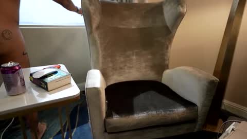 Felix Candela  online show from 04-19-26, 05:34