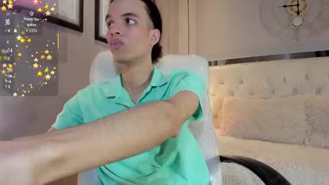 Snapshot of felix_haze chatting on 07-10-26, 06:10 FELIPE online show from 07-10-26, 06:10