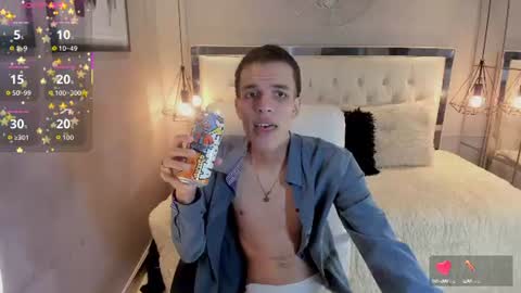 Snapshot of felix_haze chatting on 07-11-26, 06:32 FELIPE online show from 07-11-26, 06:32