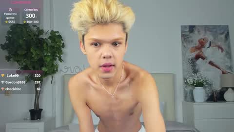 Felix online show from 03-10-25, 04:49