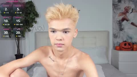 Felix online show from 11-08-25, 05:34