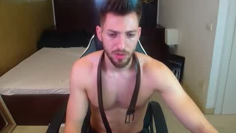 Snapshot of felixrook chatting on 06-12-26, 04:22 FelixRook online show from 06-12-26, 04:22