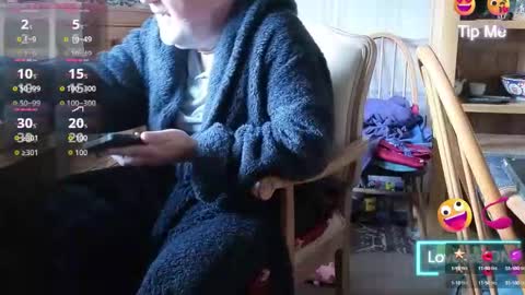 Adam online show from 09-22-25, 07:32