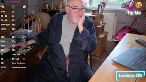 Adam online show from 10-30-25, 07:54