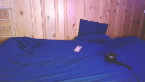 femboyflowers online show from 01-06-25, 11:42