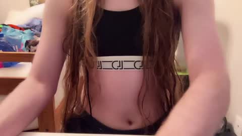 femboytummy online show from 06-26-26, 03:44
