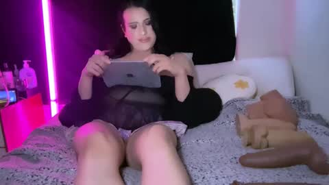 this is justice tricia a bigelow. she was fucking my husband tom girardi online show from 01-08-26, 11:07