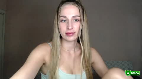 Femke online show from 05-27-26, 08:39