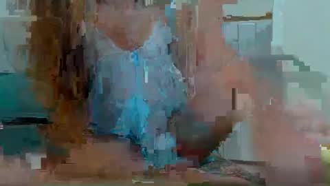 Snapshot of femmeangel chatting on 02-09-26, 12:47 Alice online show from 02-09-26, 12:47