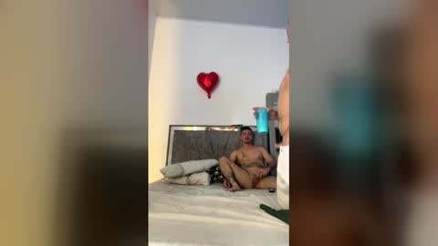 Snapshot of femsex122_ chatting on 02-22-26, 04:46 Nico online show from 02-22-26, 04:46