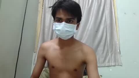 Snapshot of femutwink18 chatting on 07-16-26, 07:53 femutwink18 online show from 07-16-26, 07:53