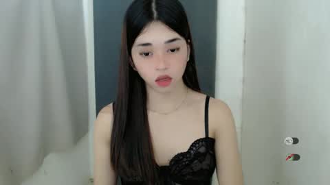 Snapshot of femylove chatting on 01-14-25, 09:51 YOUR BEAUTIFUL ASIANFHEMY online show from 01-14-25, 09:51