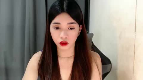 Snapshot of femylove chatting on 01-19-25, 02:15 YOUR BEAUTIFUL ASIANFHEMY online show from 01-19-25, 02:15