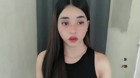 Snapshot of femylove chatting on 01-28-25, 09:41 YOUR BEAUTIFUL ASIANFHEMY online show from 01-28-25, 09:41