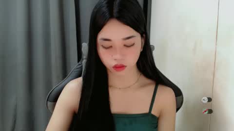 Snapshot of femylove chatting on 02-01-25, 08:47 YOUR BEAUTIFUL ASIANFHEMY online show from 02-01-25, 08:47